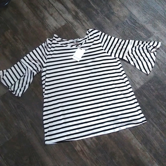 Green Envelope Tops - Palazzo Sleeve Blouse